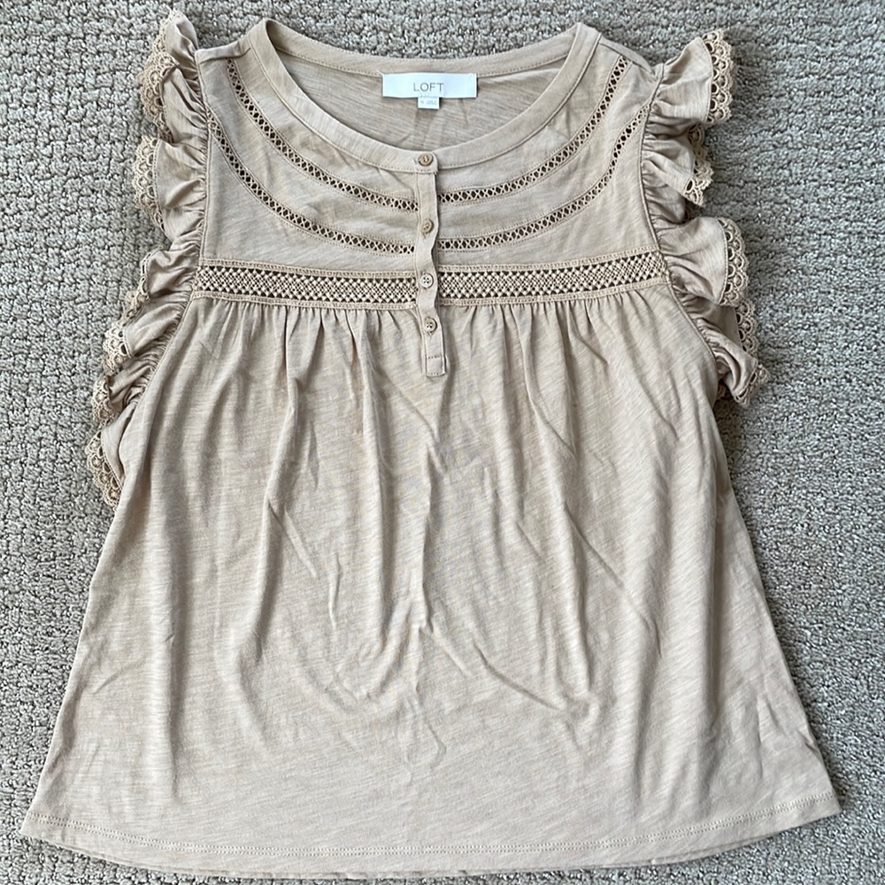 Cotton summer sleeveless shirt.